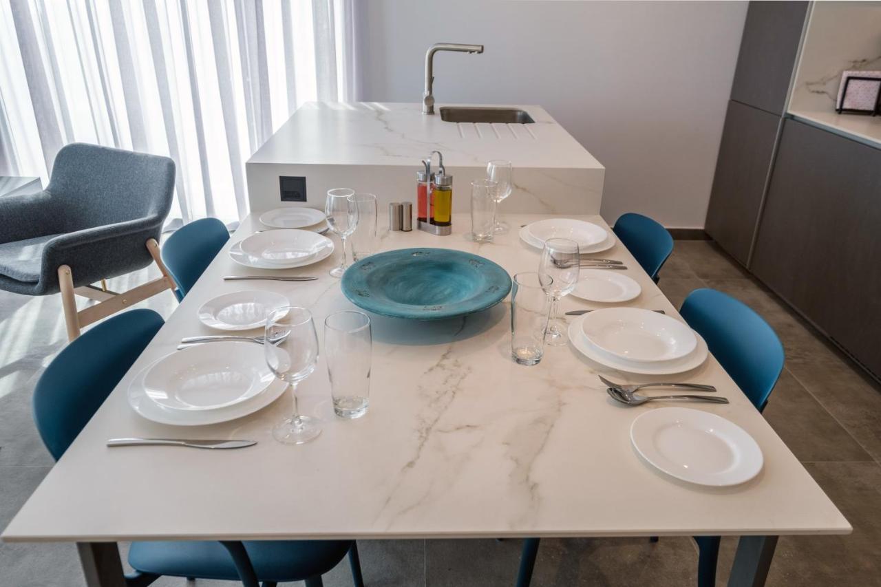 Gaia Seaview Apartment 1 ลาร์นาคา ภายนอก รูปภาพ