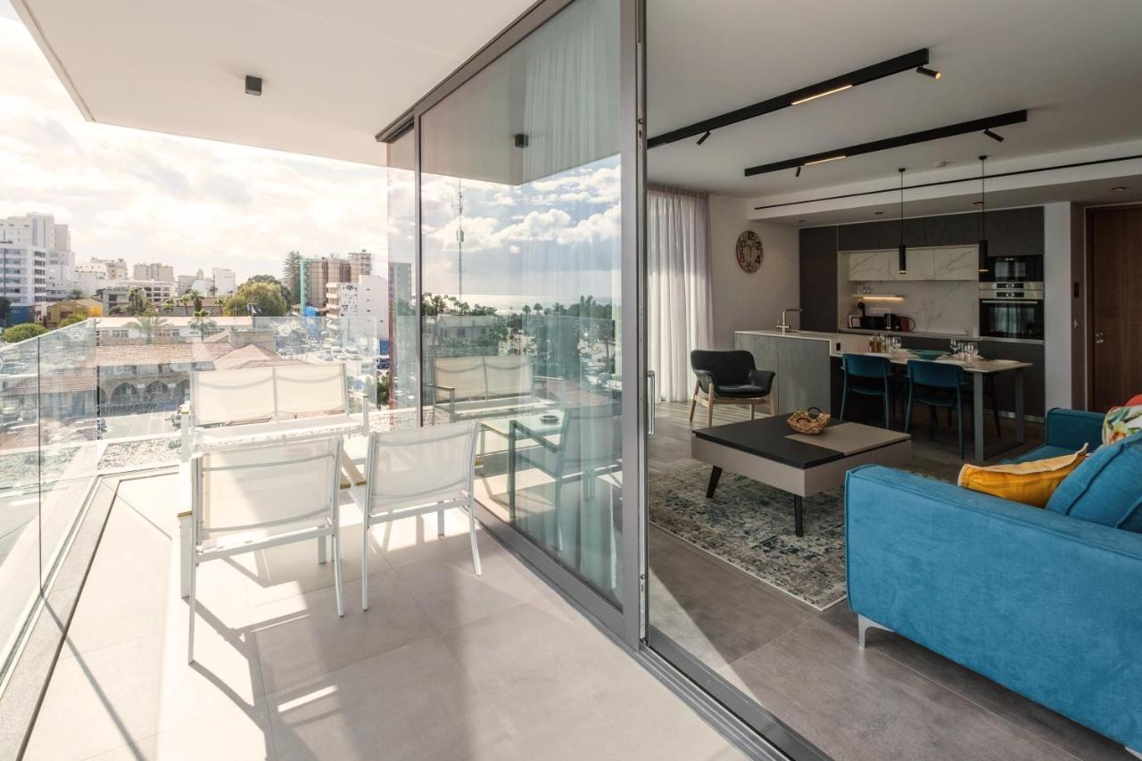 Gaia Seaview Apartment 1 ลาร์นาคา ภายนอก รูปภาพ